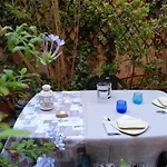 Apartment In Rome-Trastevere - Amorhome