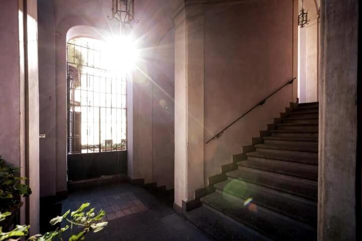 In Rome-trastevere - Amorhome Apartment *