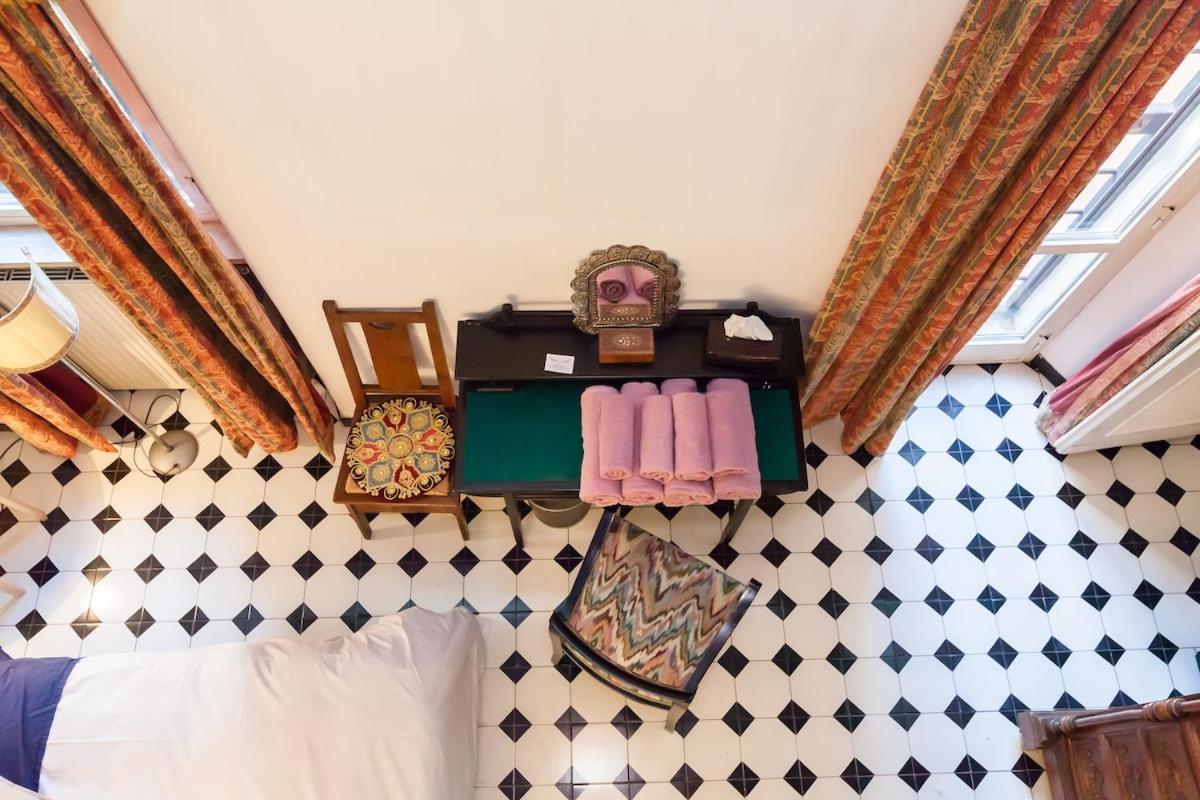 Apartment In Rome-trastevere - Amorhome *